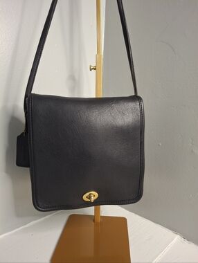 Coach Vintage Black Leather Turnlock Flap Bag – USA Made